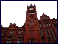 University area 06 - Victoria Building